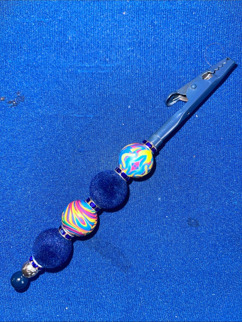 Beaded smoking Clip